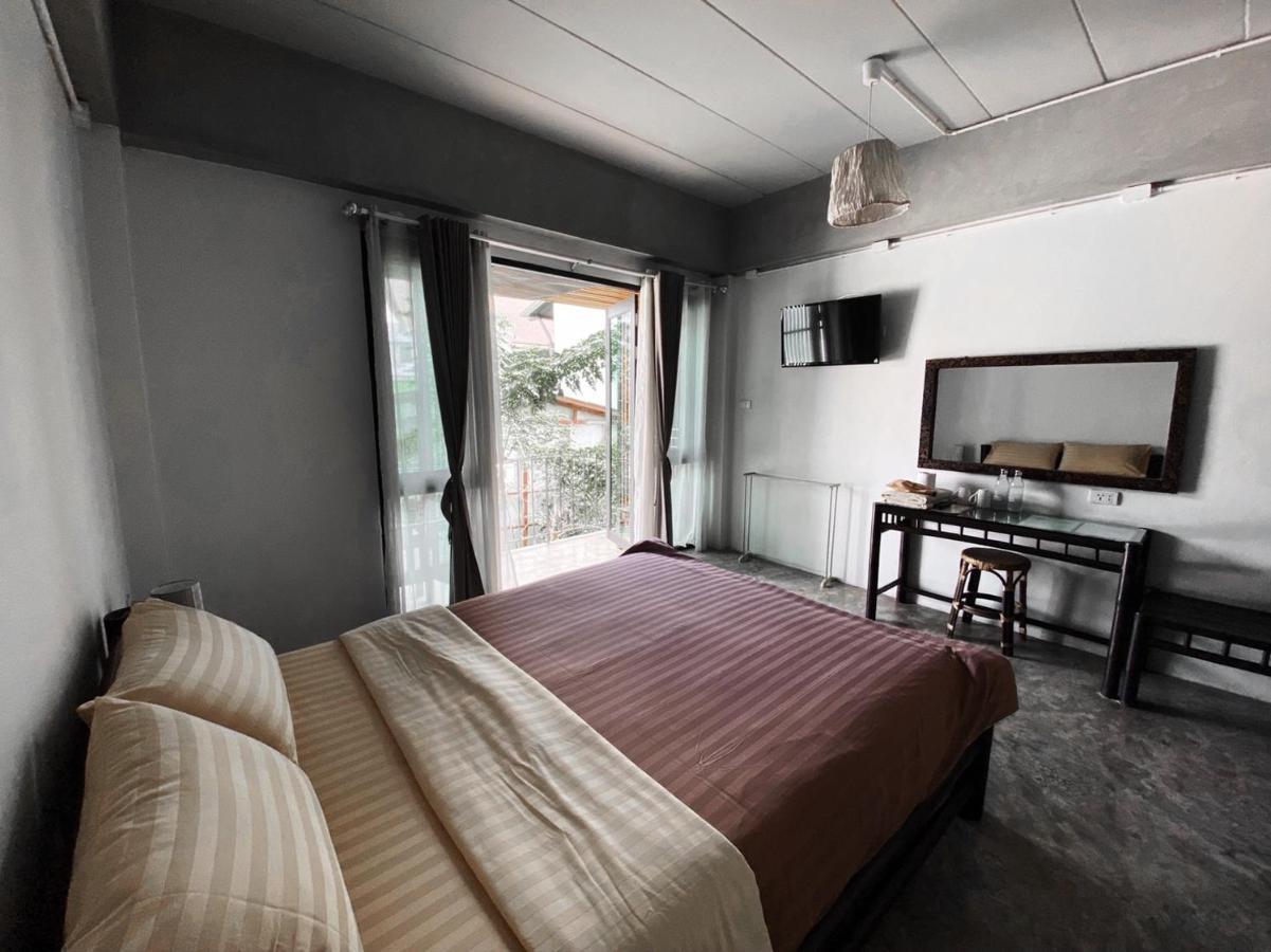 Lamphu House Chiang Mai Hotel Exterior photo